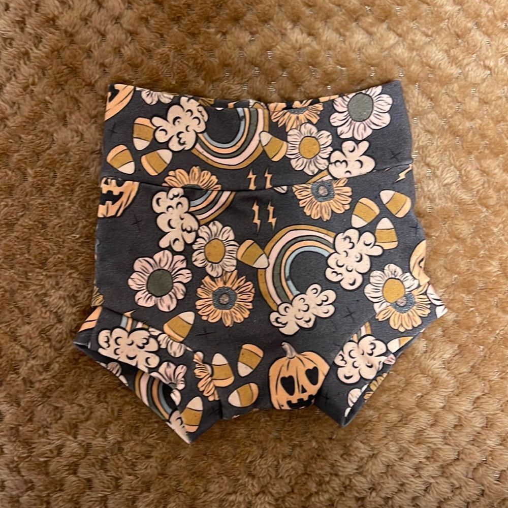 BB Cole Halloween Themed Baby Bloomers 6-12 months